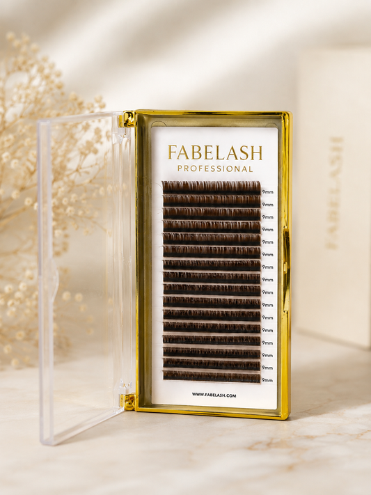 Dark Brown Wimperextensions